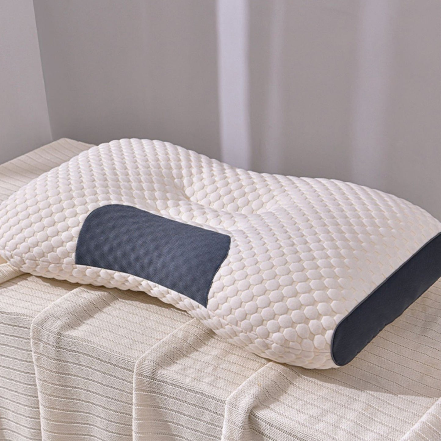 Water Cube Washable Neck Protection SPA Massage Pillow